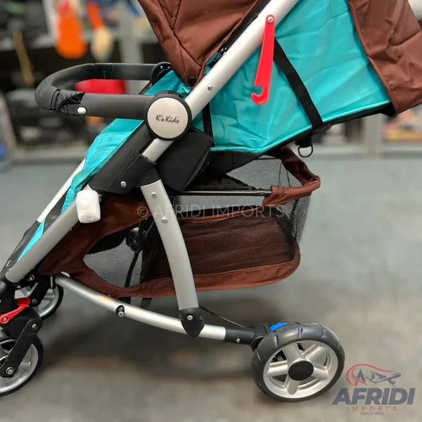 Kids Folding Stroller - Amazon Lot |||